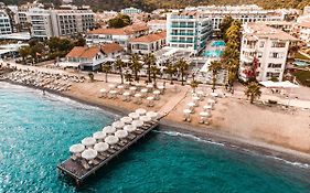 Emre Beach & Emre Hotel